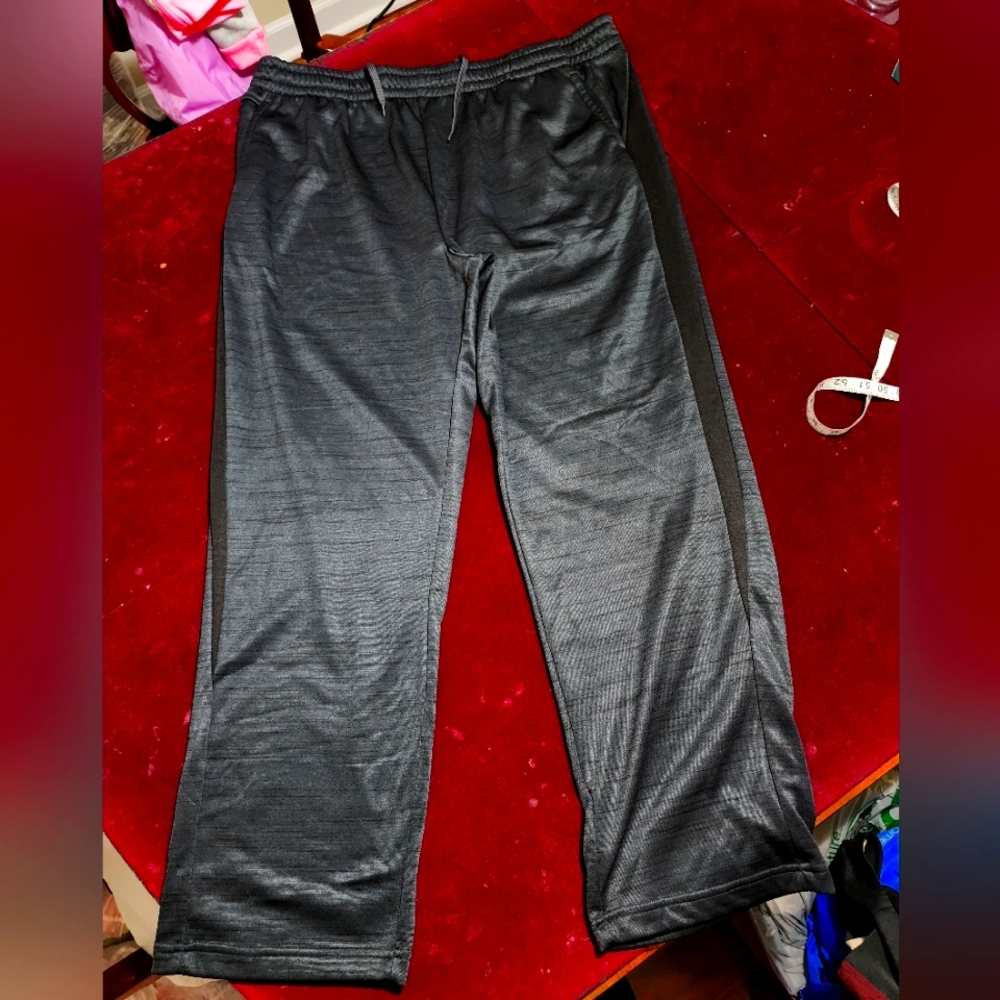 Tek Gear Sweatpants - Picture 1 of 8